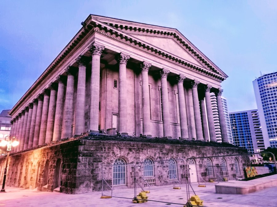 Birmingham Town Hall - UK — photo 2 of 4
