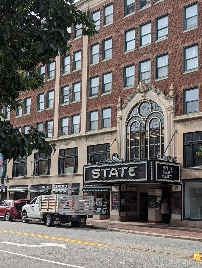 State Theatre — photo 3 of 4