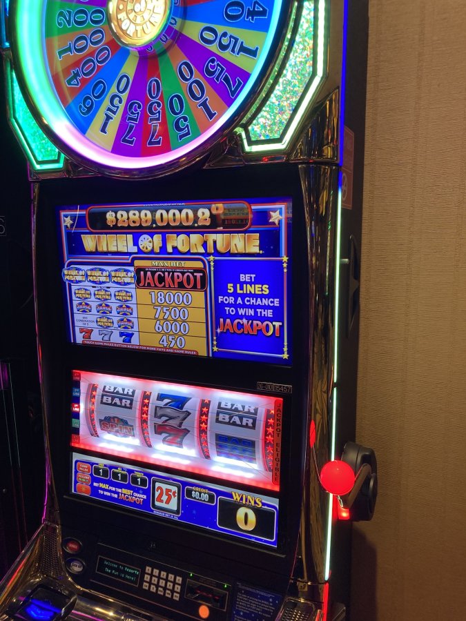 Resorts Atlantic City - Superstar Theater — photo 2 of 4