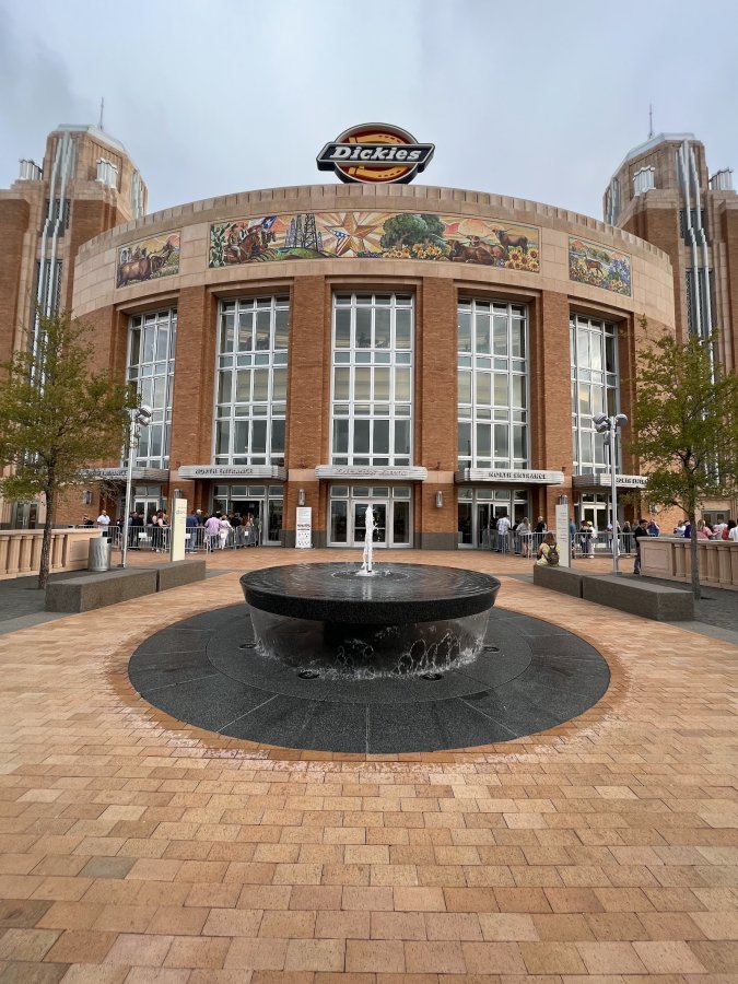 Dickies Arena — photo 2 of 4