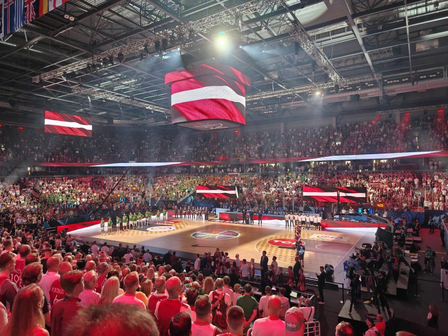 Xiaomi Arena — photo 3 of 4