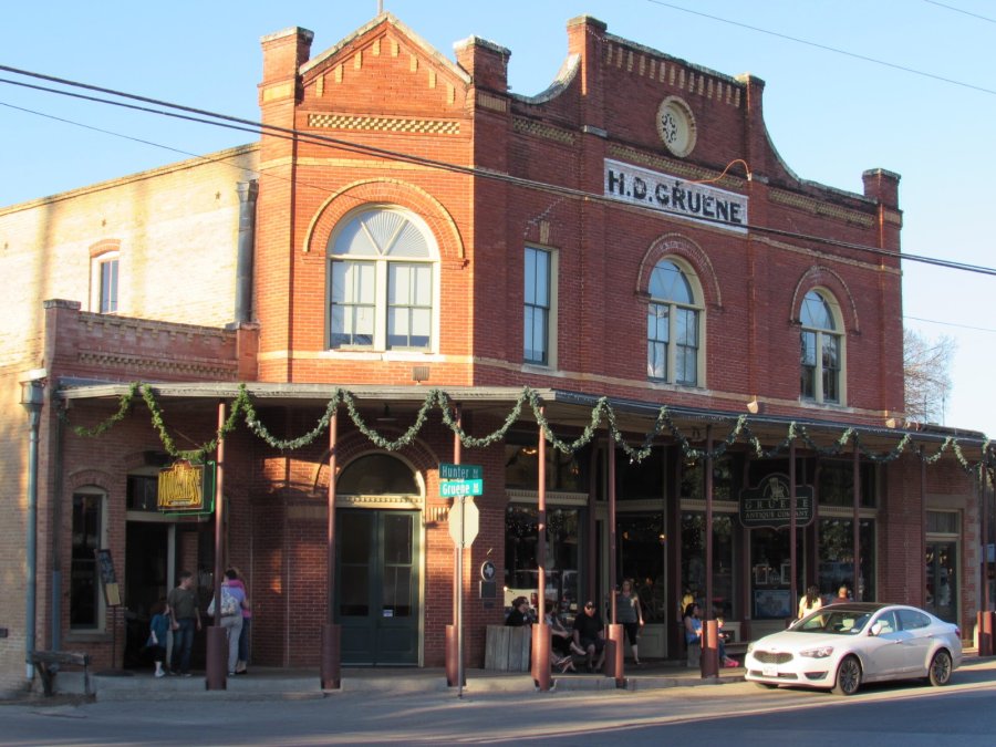 Gruene Hall — photo 3 of 4