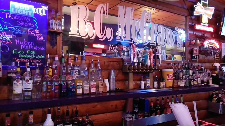 RC McGraws Bar and Grill — photo 4 of 4