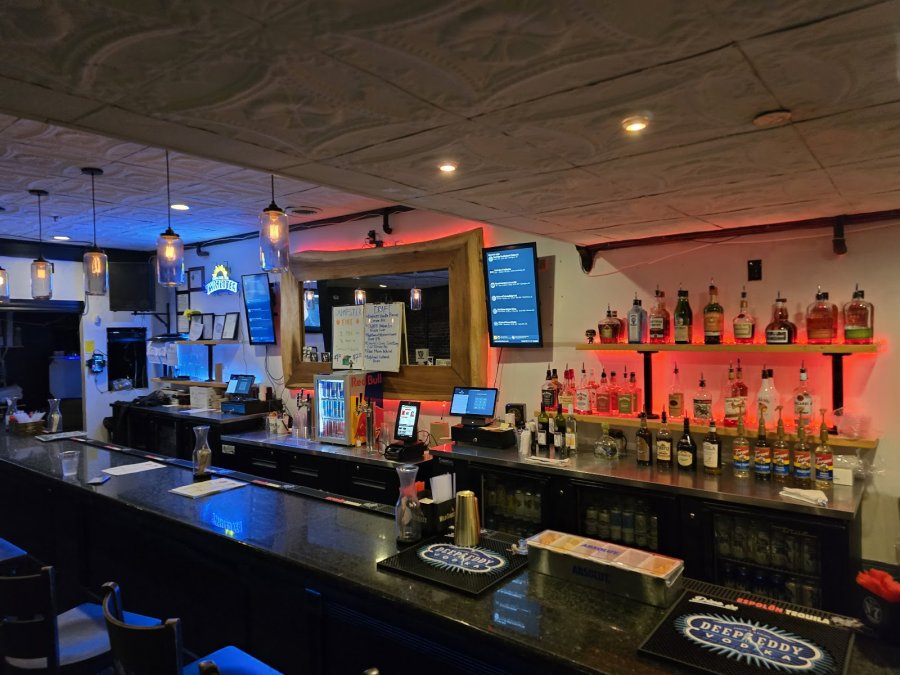 New Brookland Tavern — photo 4 of 4