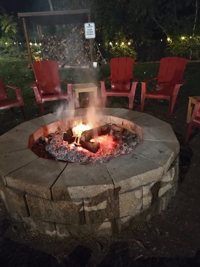 Friendly Valley Tavern — photo 2 of 4