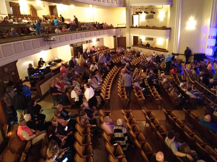 Albany Municipal Auditorium — photo 4 of 4