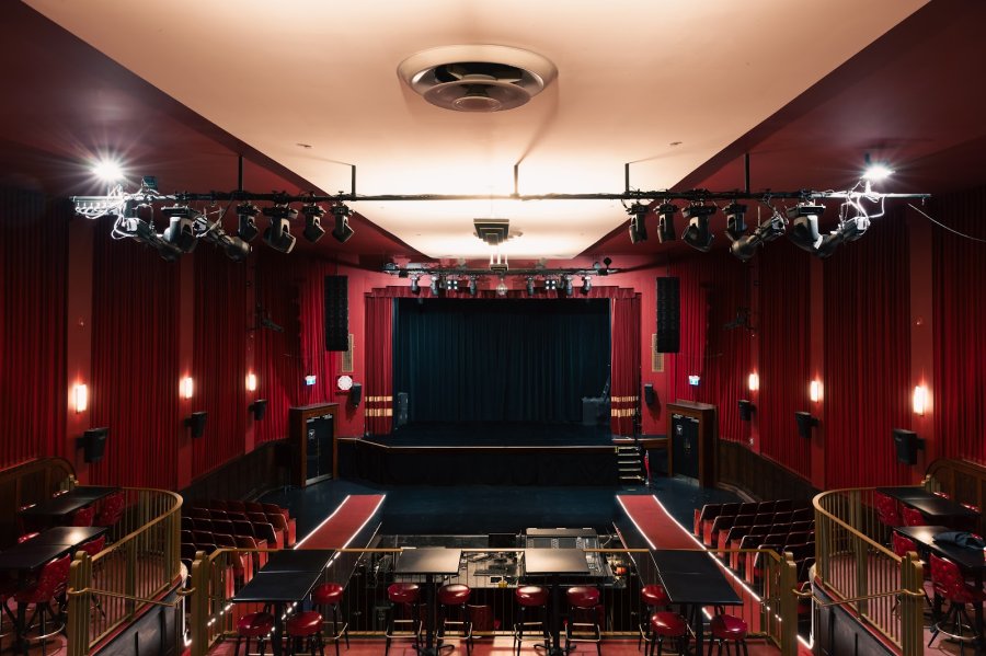 Hollywood Theatre — photo 2 of 4