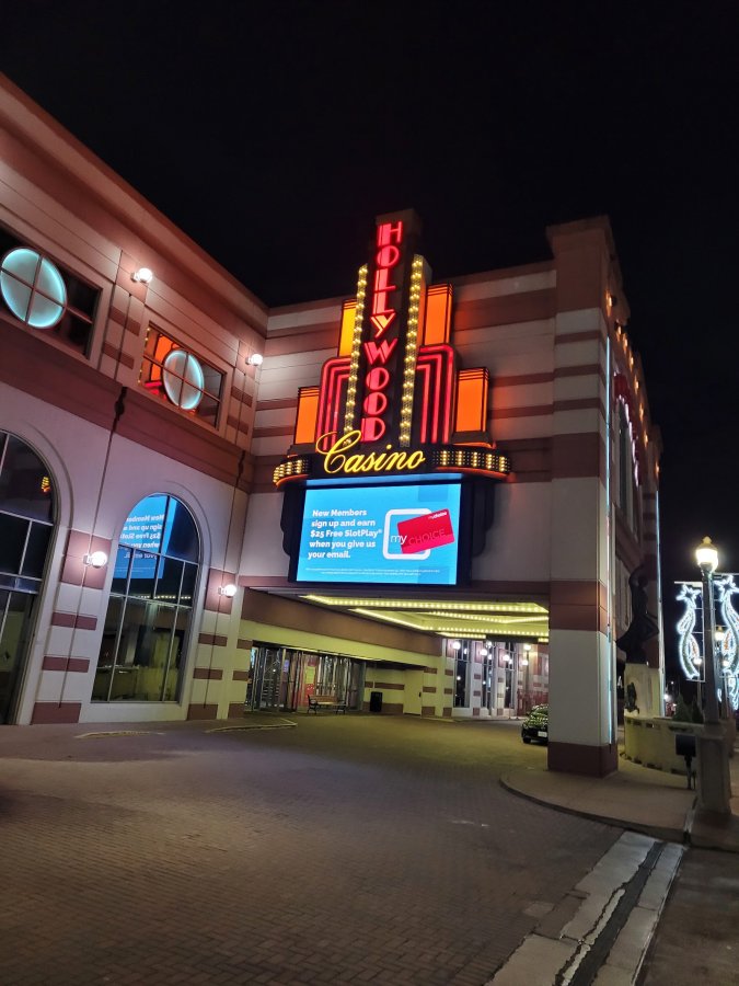 Hollywood Casino — photo 3 of 4
