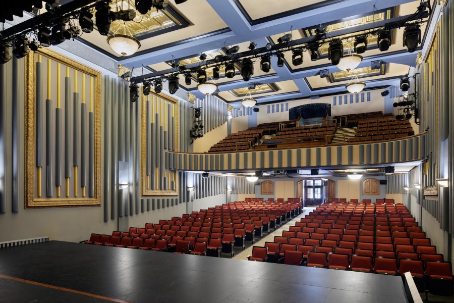 Victory Theater — photo 2 of 4