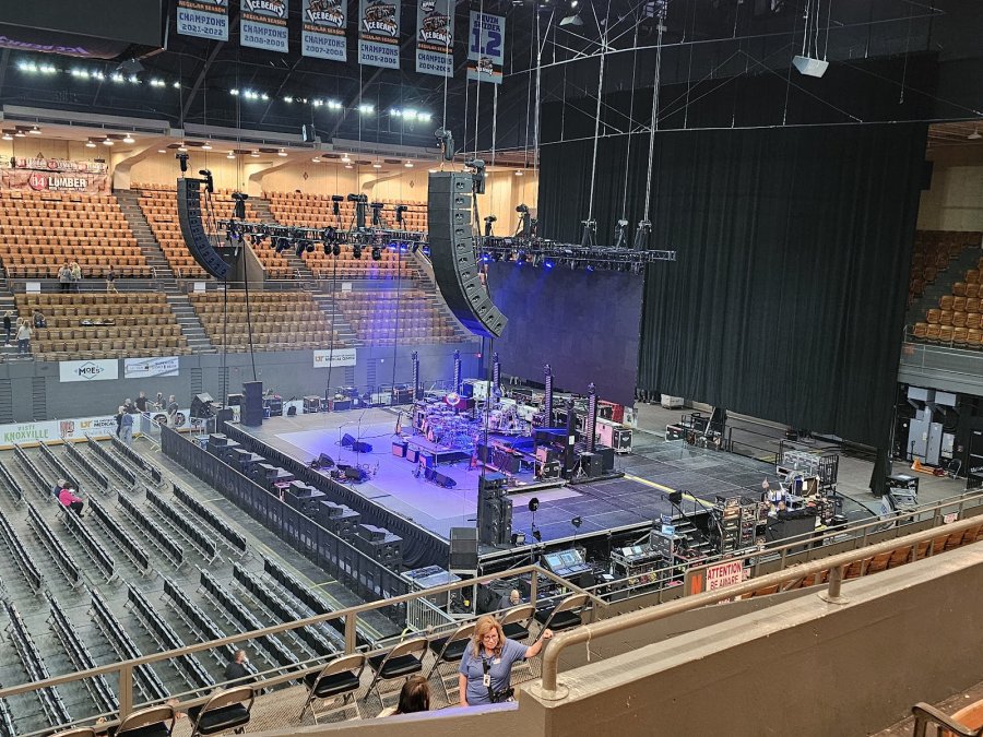 Knoxville Civic Coliseum — photo 2 of 4