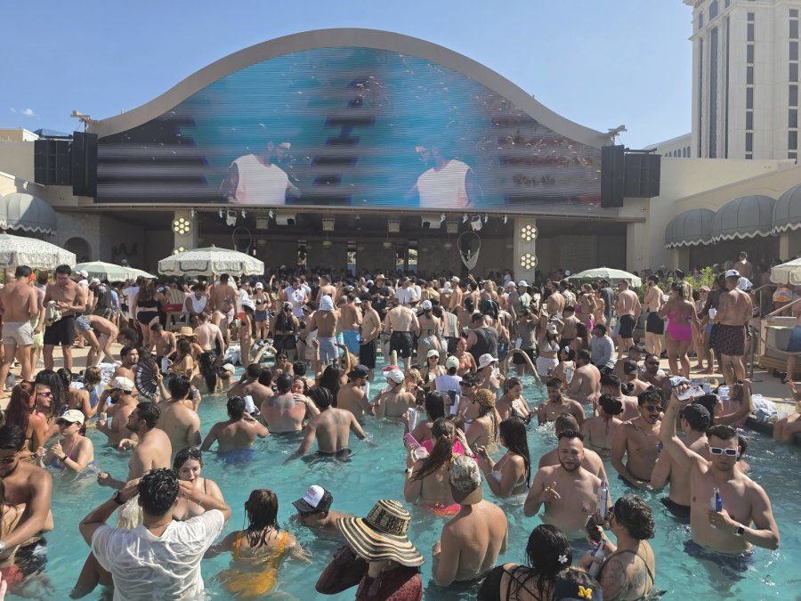 Omnia Dayclub Las Vegas at Caesars Palace