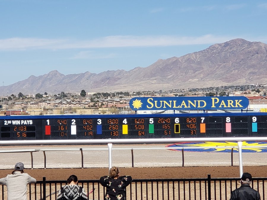 Sunland Park Race Track — photo 3 of 4