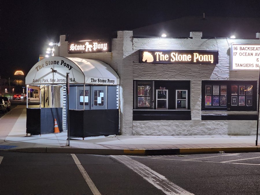 Stone Pony — photo 3 of 4