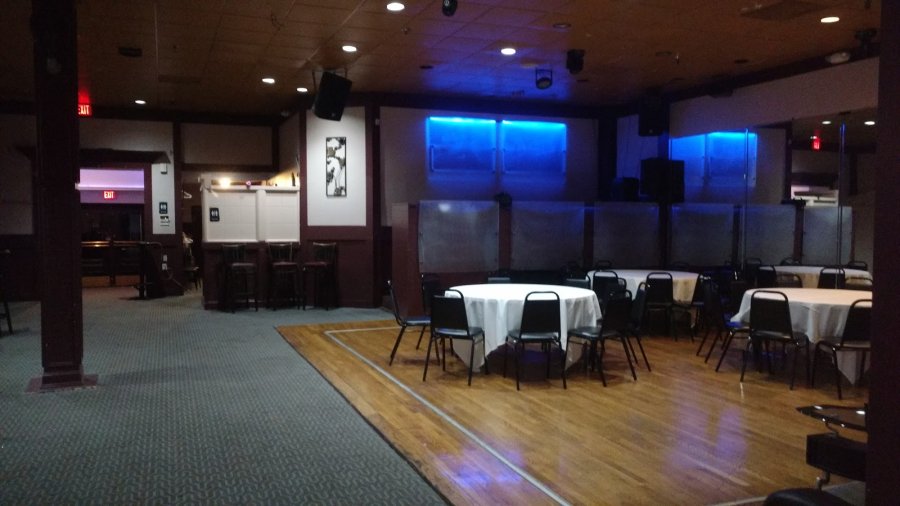 Diamond Lounge — photo 4 of 4