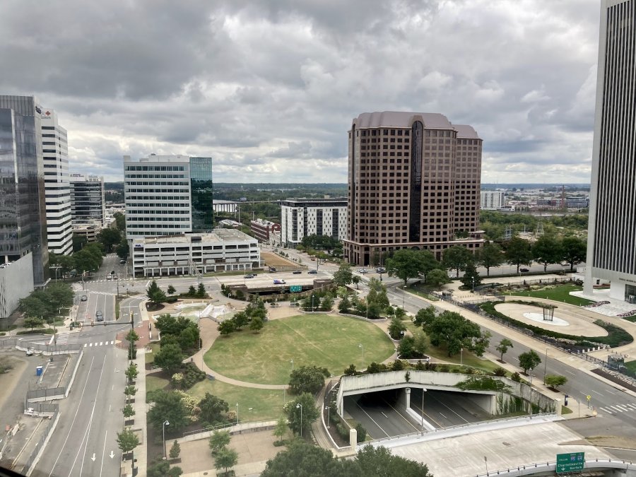Kanawha Plaza — photo 3 of 4