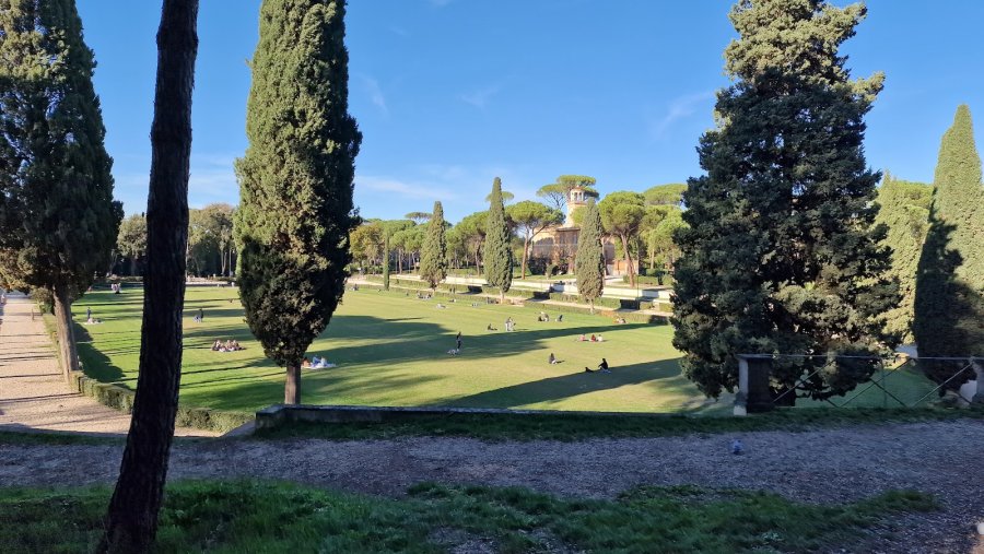 Piazza Di Siena — photo 2 of 4