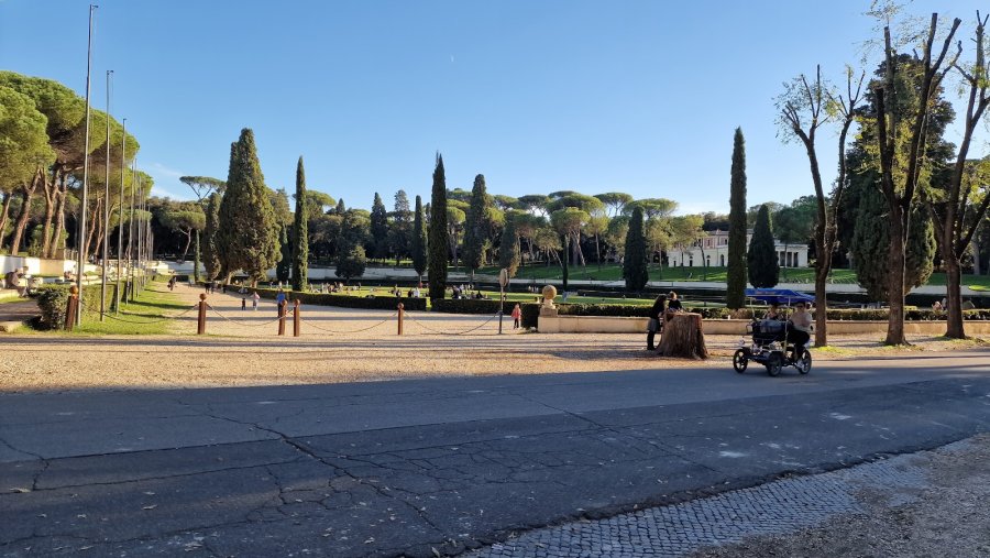 Piazza Di Siena — photo 4 of 4
