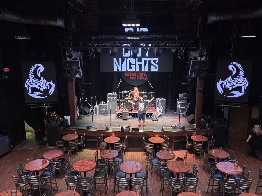 Madlife Stage & Studios — photo 3 of 4
