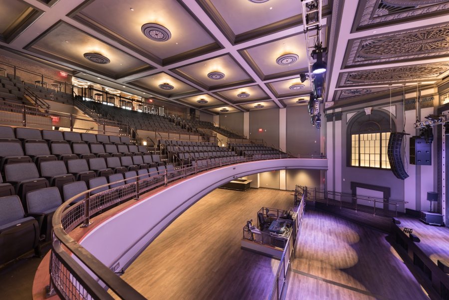 Roxian Theatre — photo 2 of 4