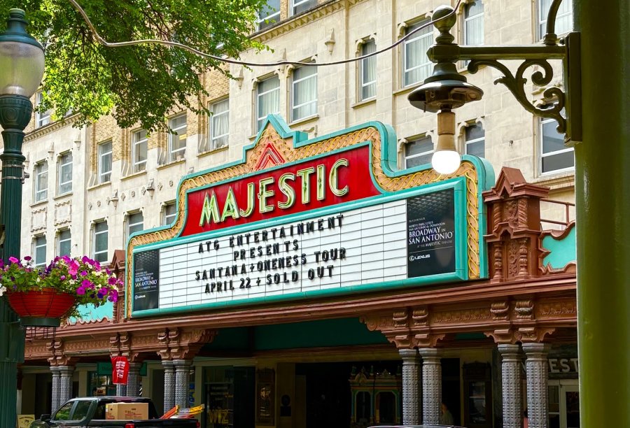 Majestic Theatre — photo 2 of 4