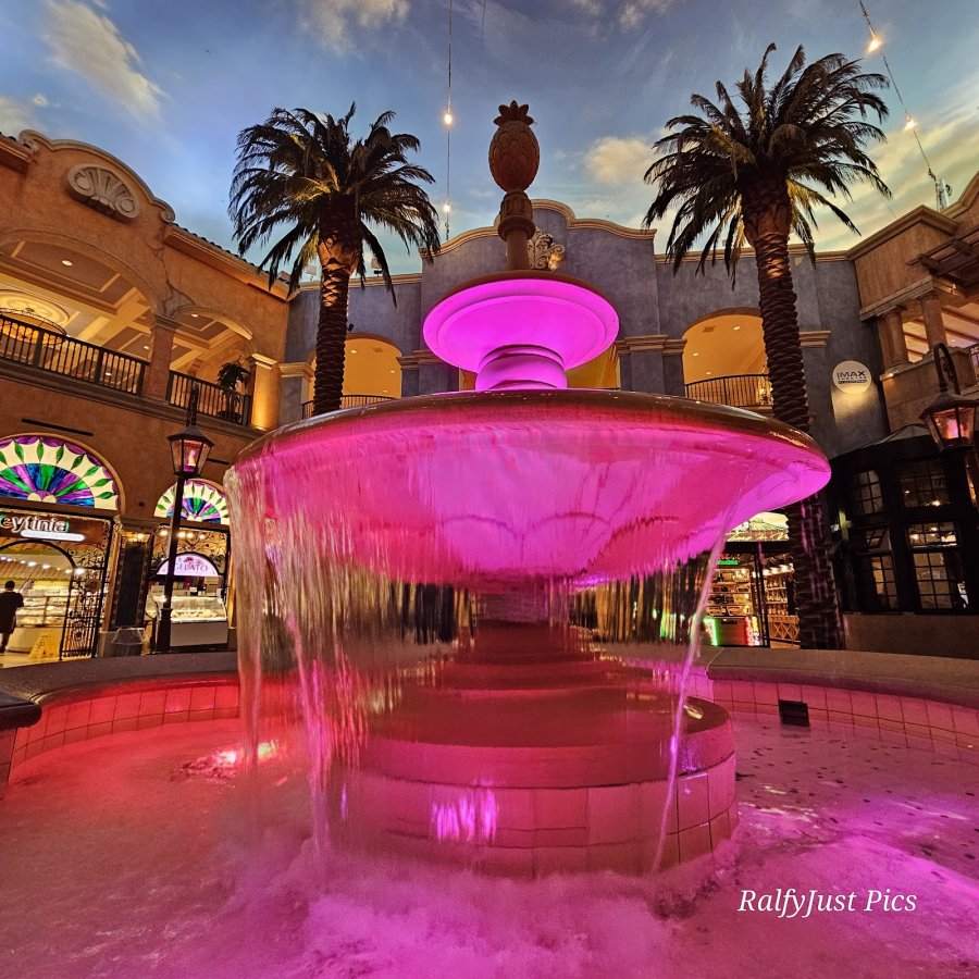 Tropicana Showroom at Tropicana Casino — photo 4 of 4
