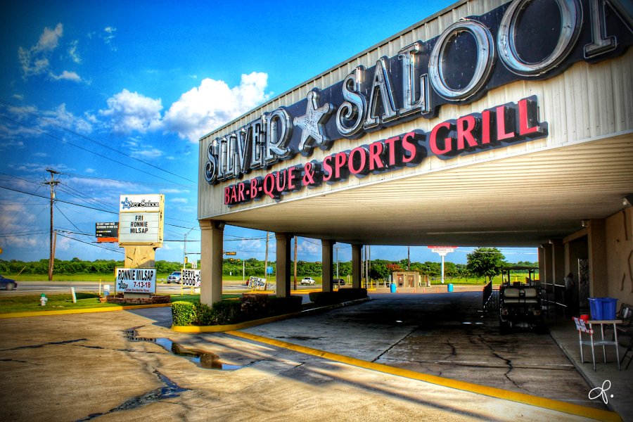 Silver Saloon — photo 3 of 4