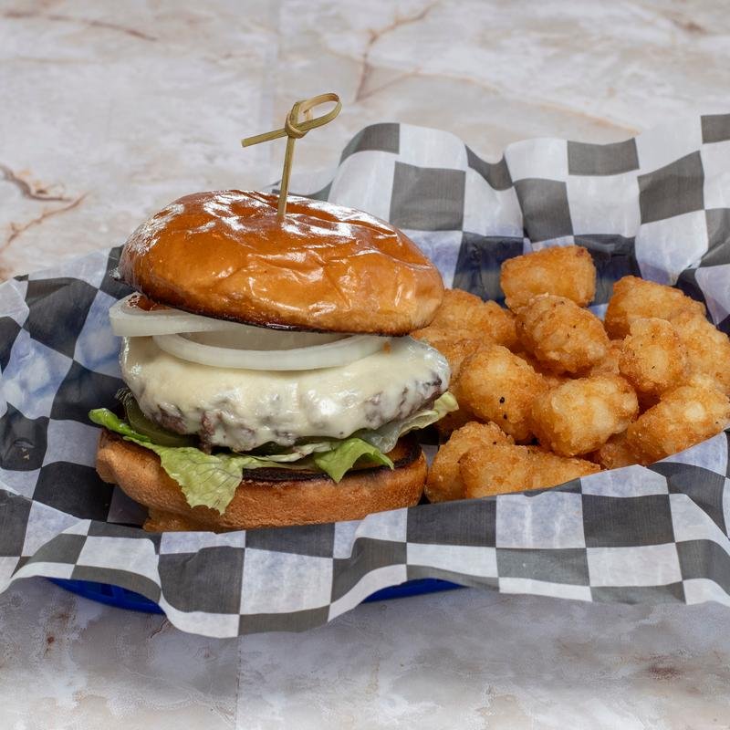 Bowstring Burgers and Brewyard — photo 2 of 4