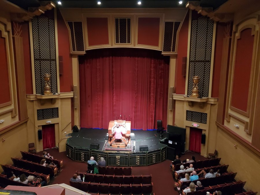 Earl Smith Strand Theatre — photo 4 of 4