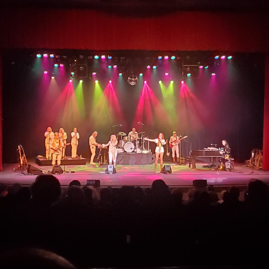 Givens Performing Arts Center — photo 2 of 4