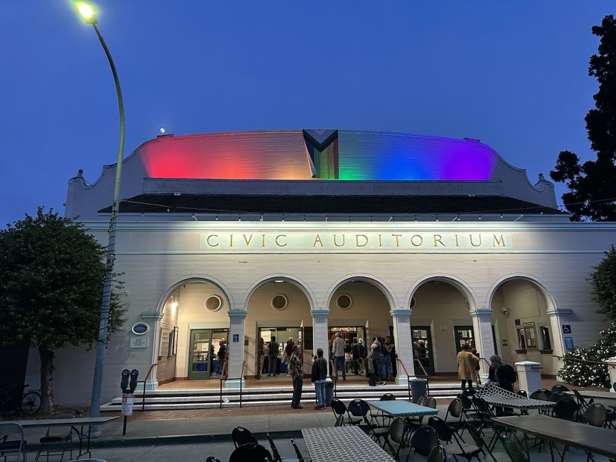 Santa Cruz Civic Auditorium — photo 2 of 4