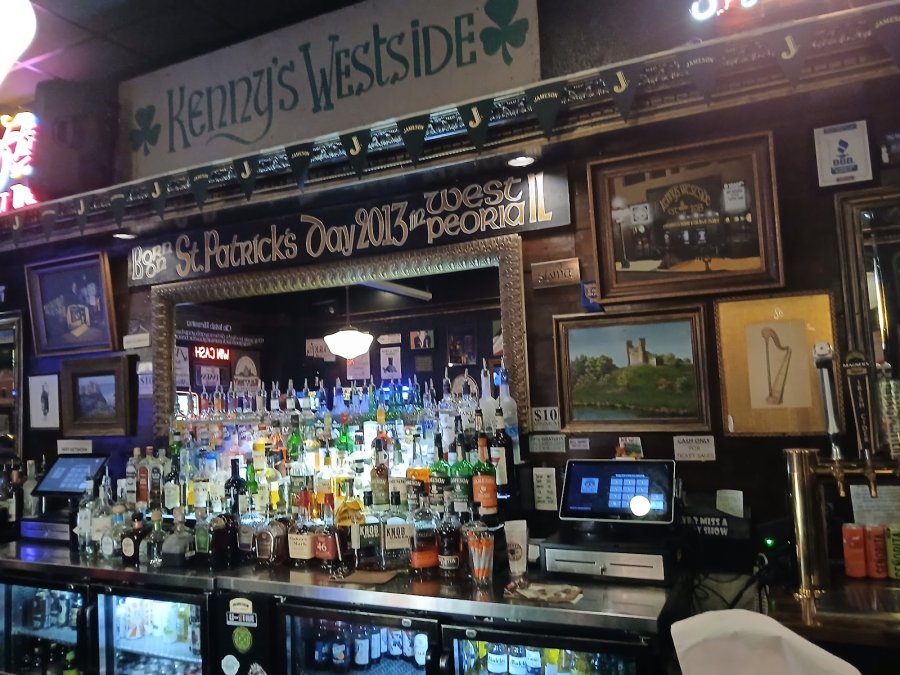 Kenny's Westside Pub — photo 3 of 4