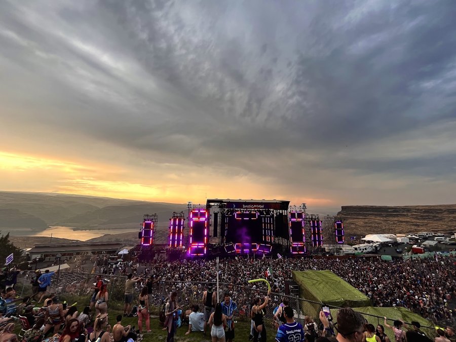 Gorge Amphitheatre