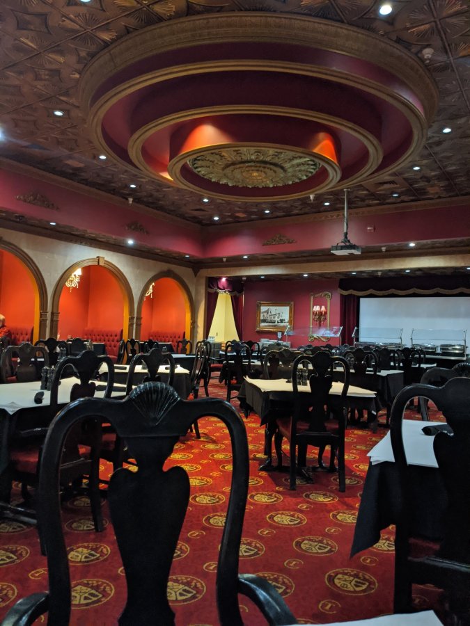 Peoria Showplace at Buffalo Run Casino