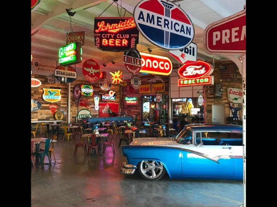 The Bus Barn at Cooks Garage