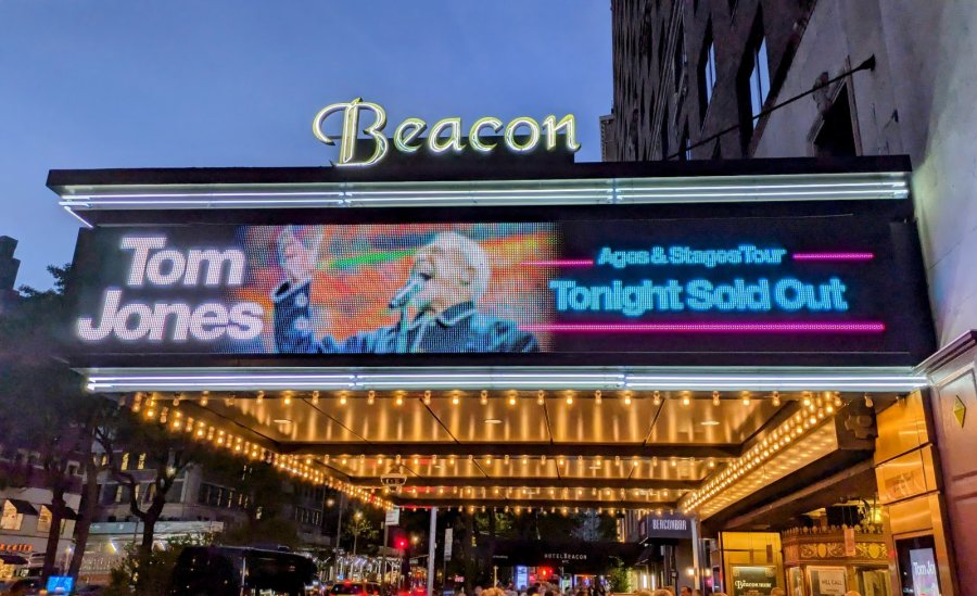 Beacon Theatre — photo 2 of 4