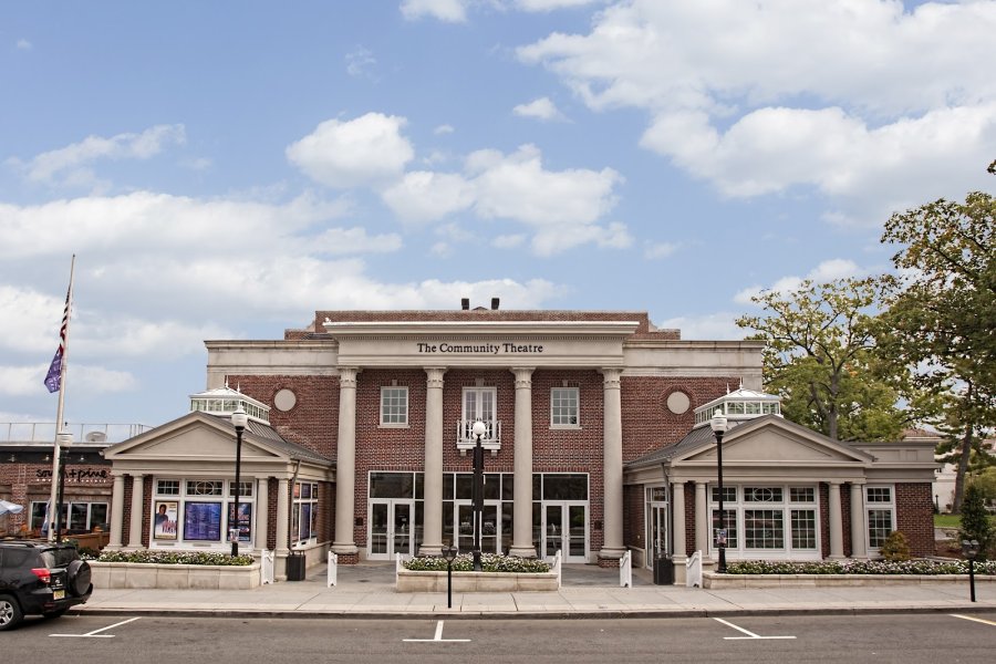 Mayo Performing Arts Center — photo 3 of 4