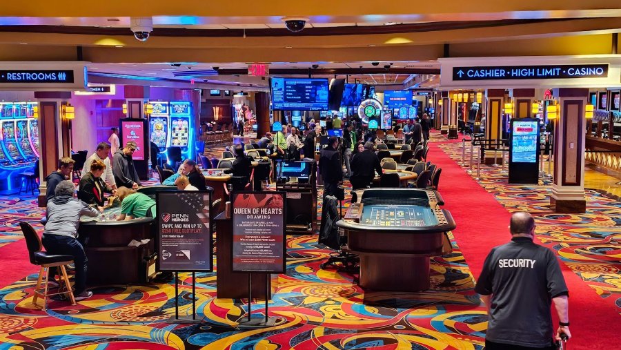Hollywood Casino — photo 4 of 4