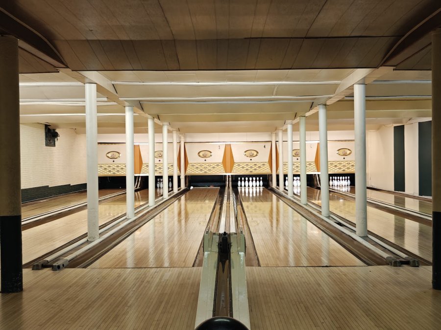 Falcon Bowl — photo 3 of 4