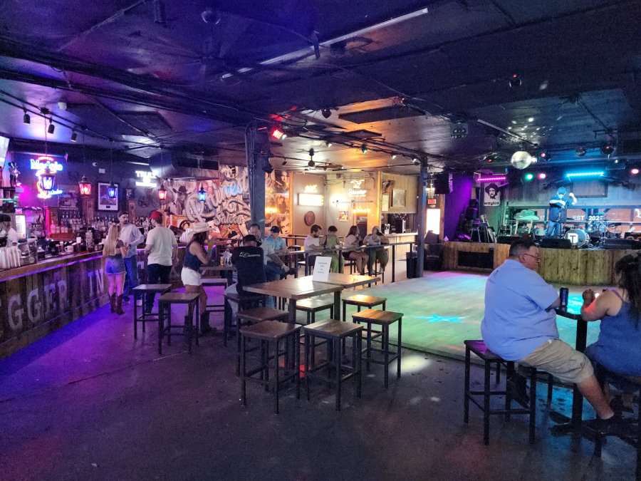 Rhinestone Saloon — photo 4 of 4