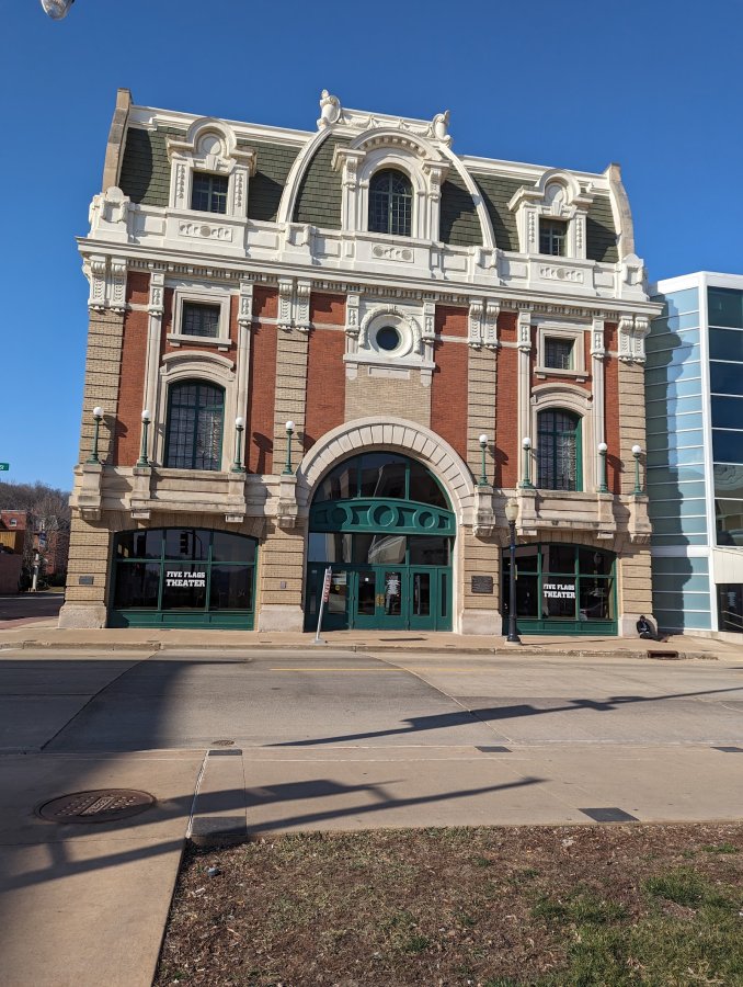 Five Flags Center - Arena — photo 3 of 4
