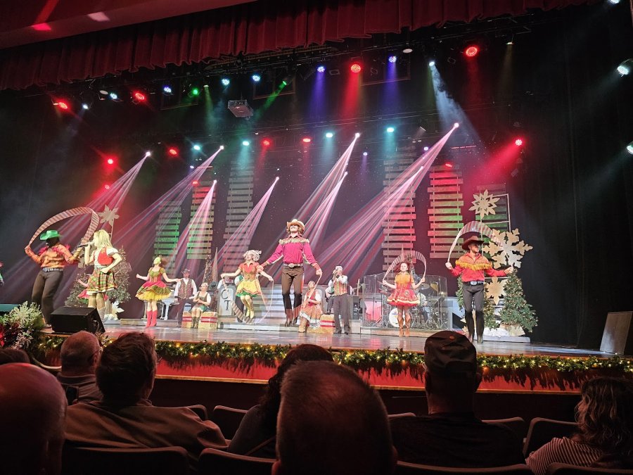 Country Tonite Theatre