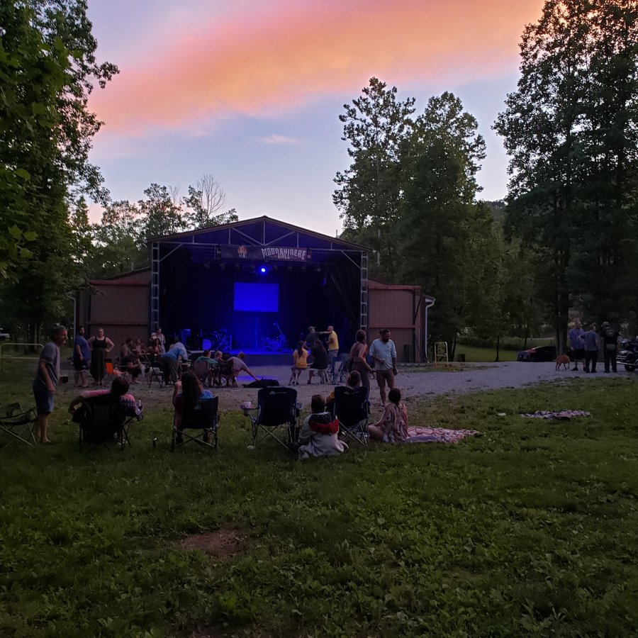 Rockcastle Riverside — photo 3 of 4