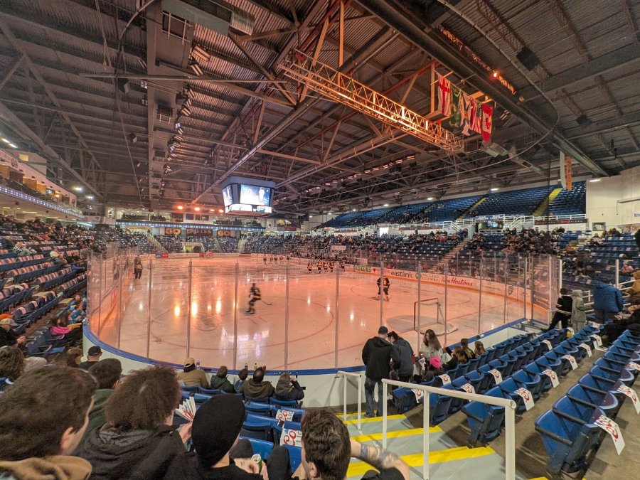 Centre 200