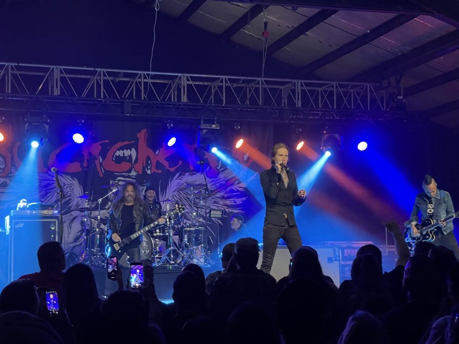 Val Air Ballroom — photo 4 of 4