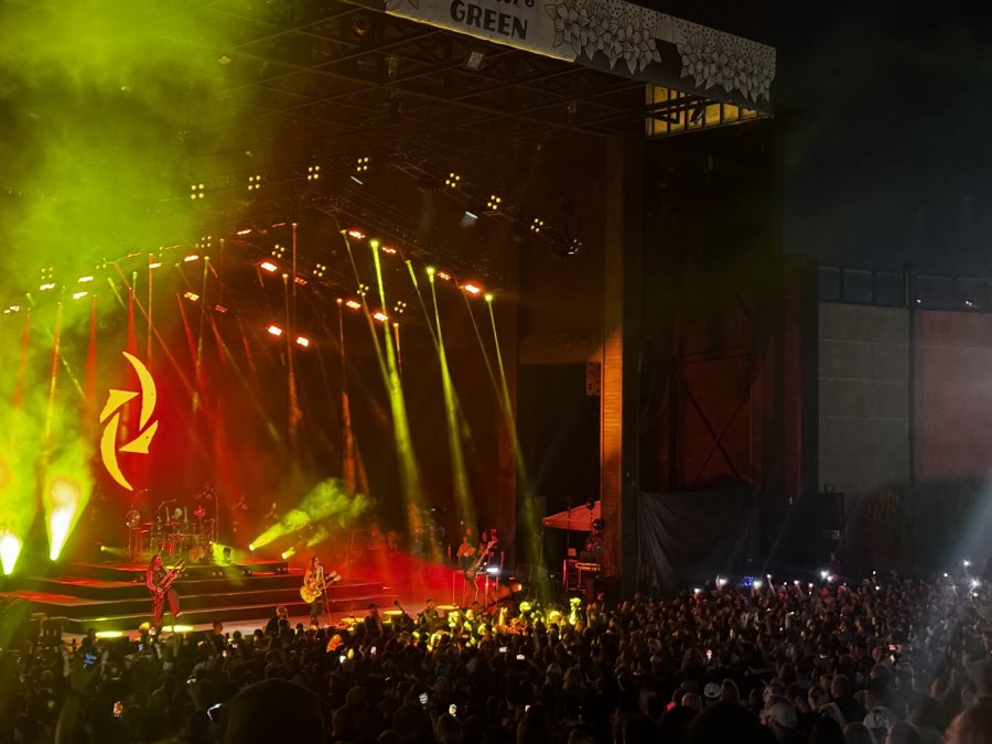 Fiddlers Green Amphitheatre — photo 3 of 4