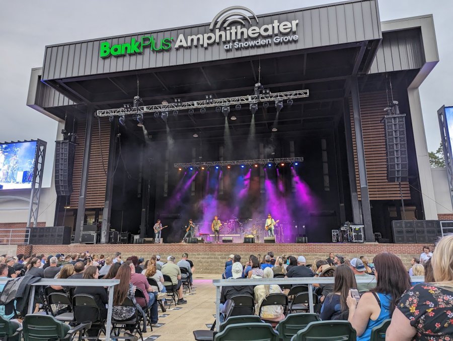 BankPlus Amphitheatre at Snowden Grove