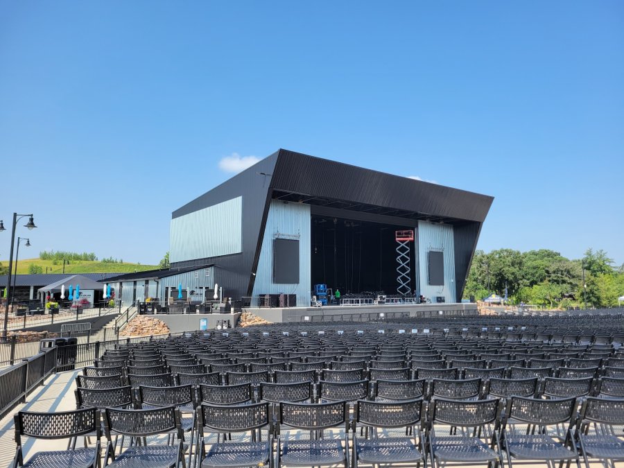 The Ledge Waite Park Amphitheater — photo 2 of 4