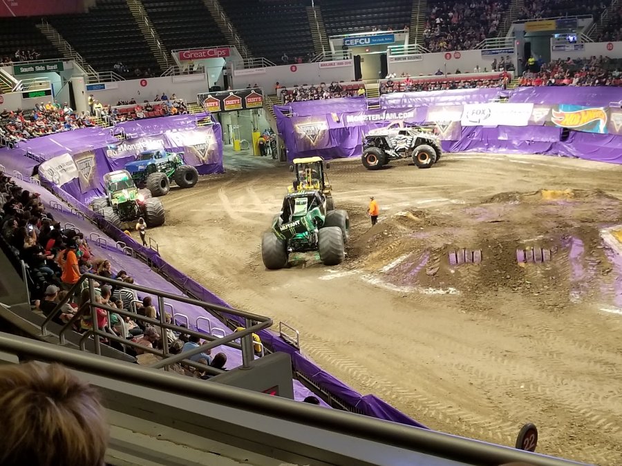Carver Arena At Peoria Civic Center — photo 3 of 4