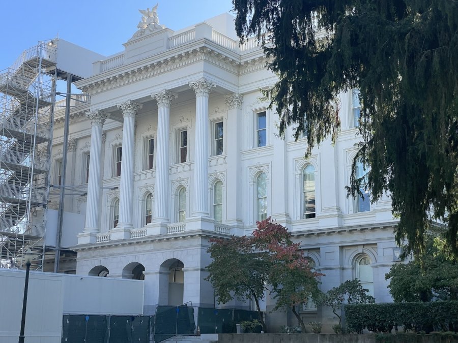 Capitol Mall — photo 3 of 4