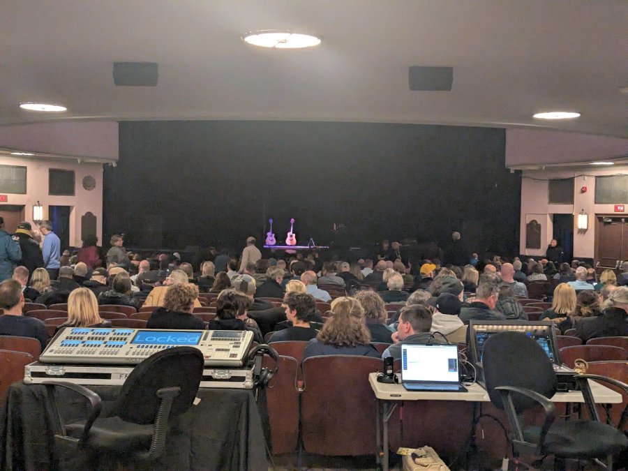 Chevalier Theatre — photo 4 of 4